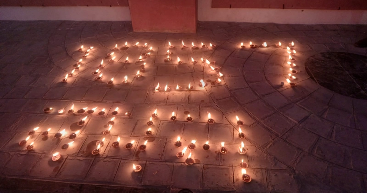 1857 के क्रांतिकारी शहीदों को किया गया नमन