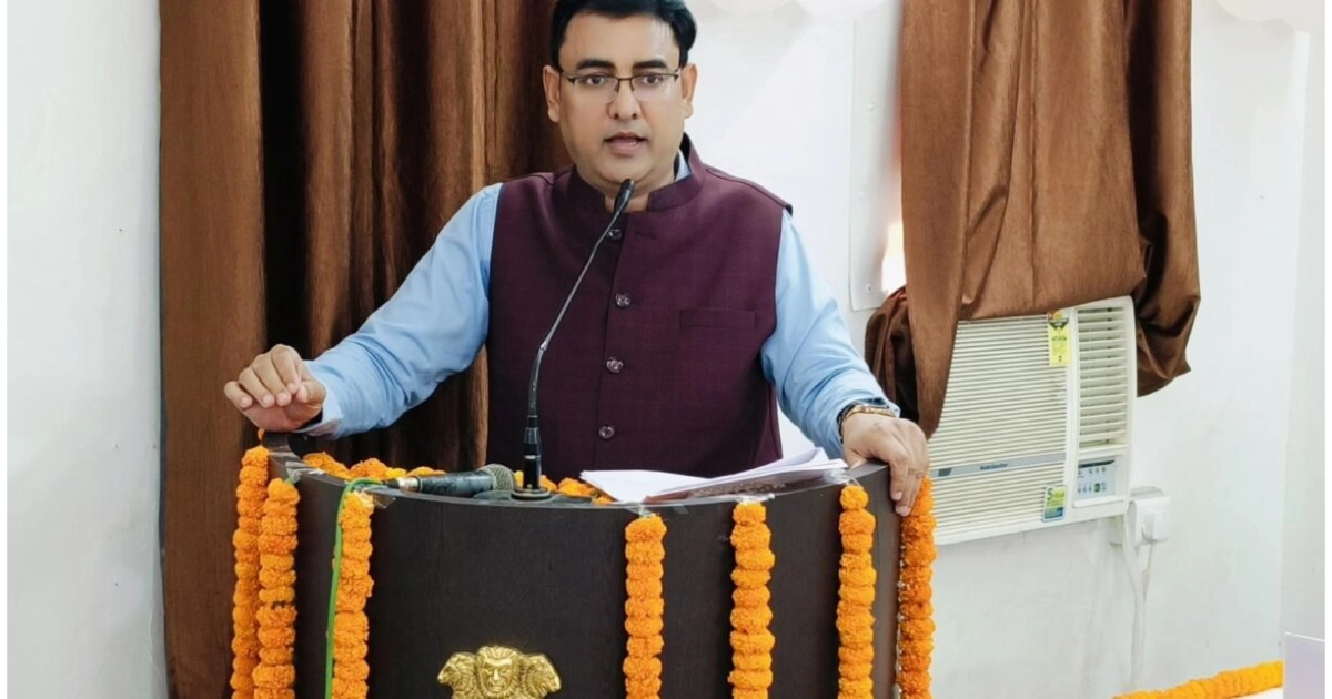 डाक विभाग के इण्डिया पोस्ट पेमेंट्स बैंक में मात्र ₹520 से ₹799 में होगा 10 लाख से 15 लाख का दुर्घटन